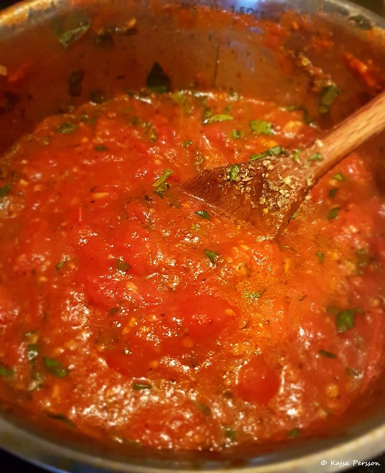 Hemmagjord tomatsås